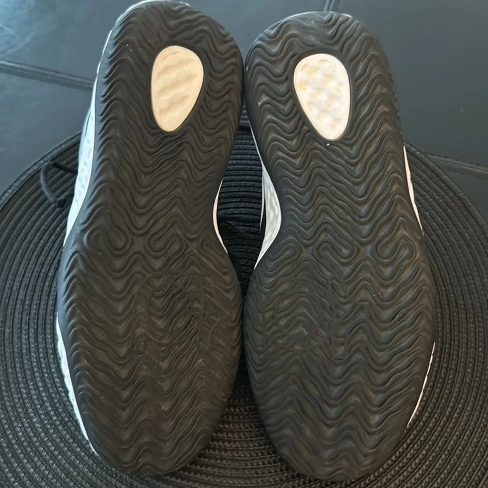 Nike KD Trey 5 VIII 'White Black' - Size 7Y